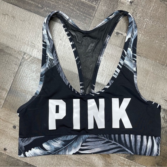PINK Victoria’s Secret Ultimate Sports Bra size XS - Picture 1 of 5